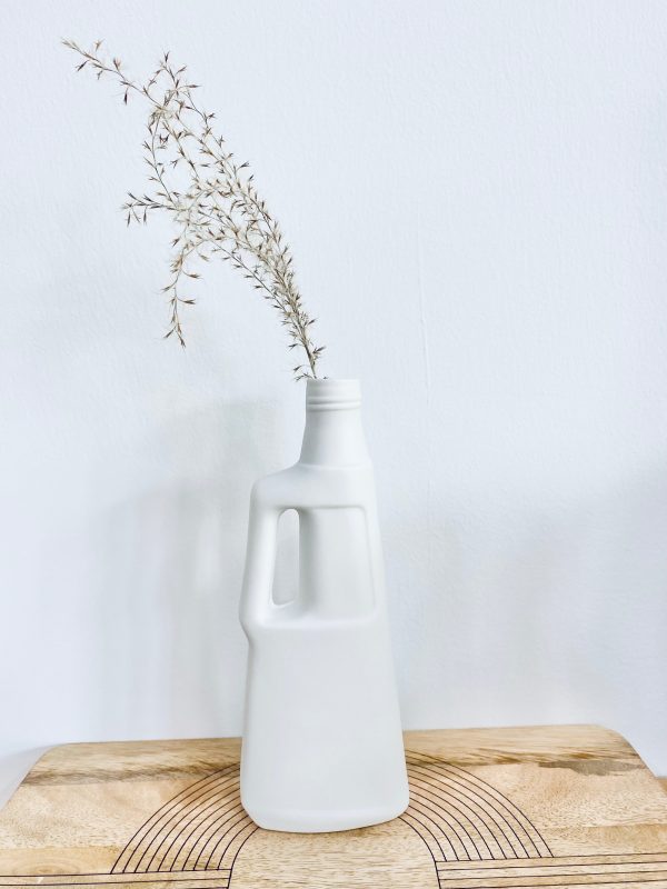 Revolver Vase in White Porcelain Cheap