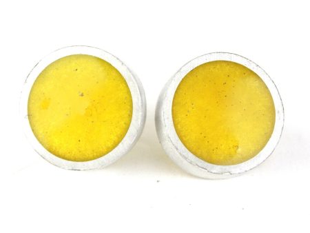 Resinique studs - yellow For Cheap